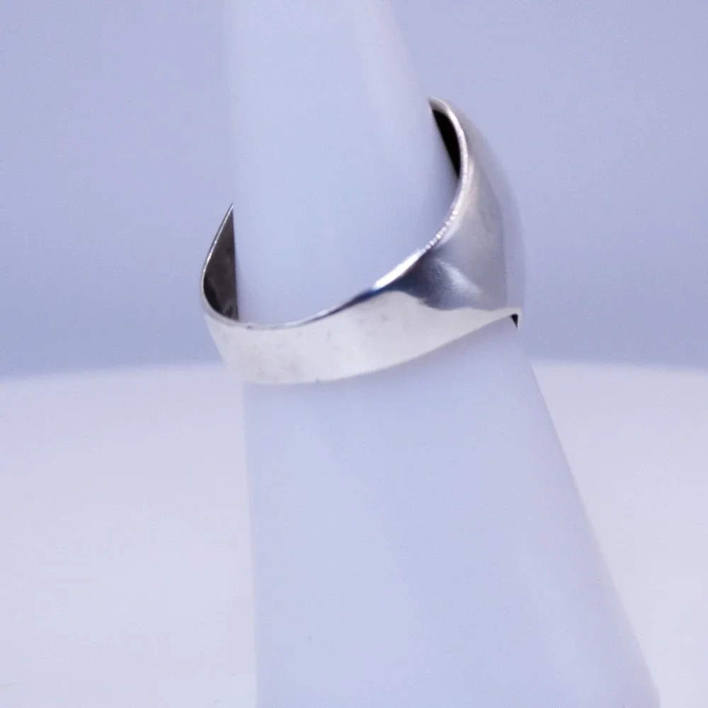 Sterling Silver 925 Puffy Heart Asymmetrical Sz 6.5 Womens Vintage Dome Ring